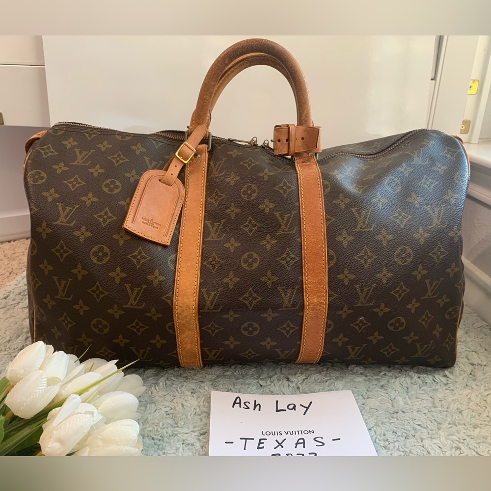 SOLD!!!!!Keepall 50 w/ poignet & name tag